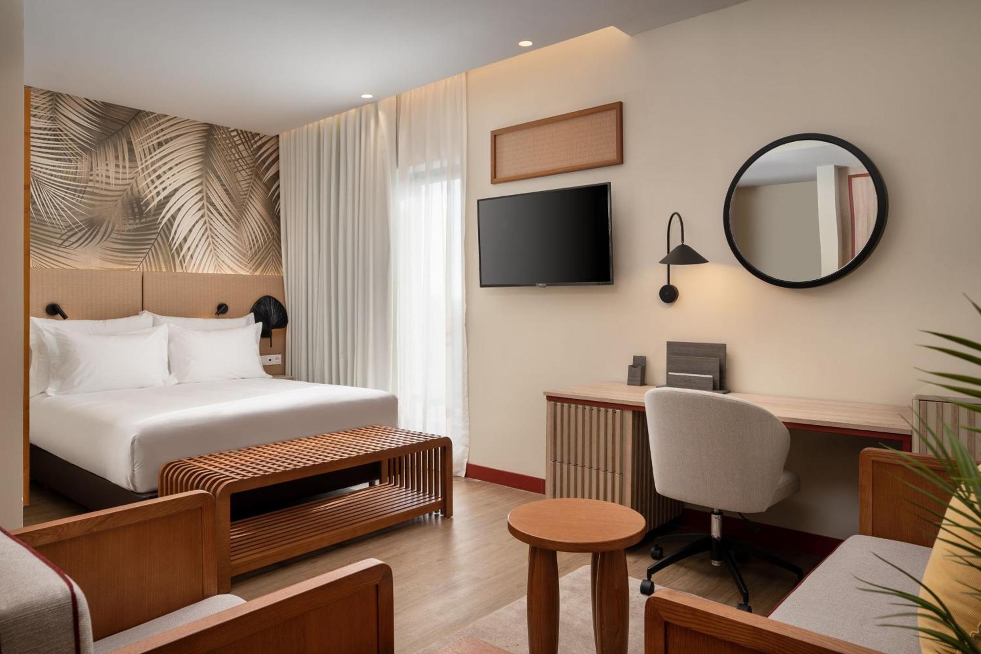 Protea Hotel By Marriott Luanda Bagian luar foto